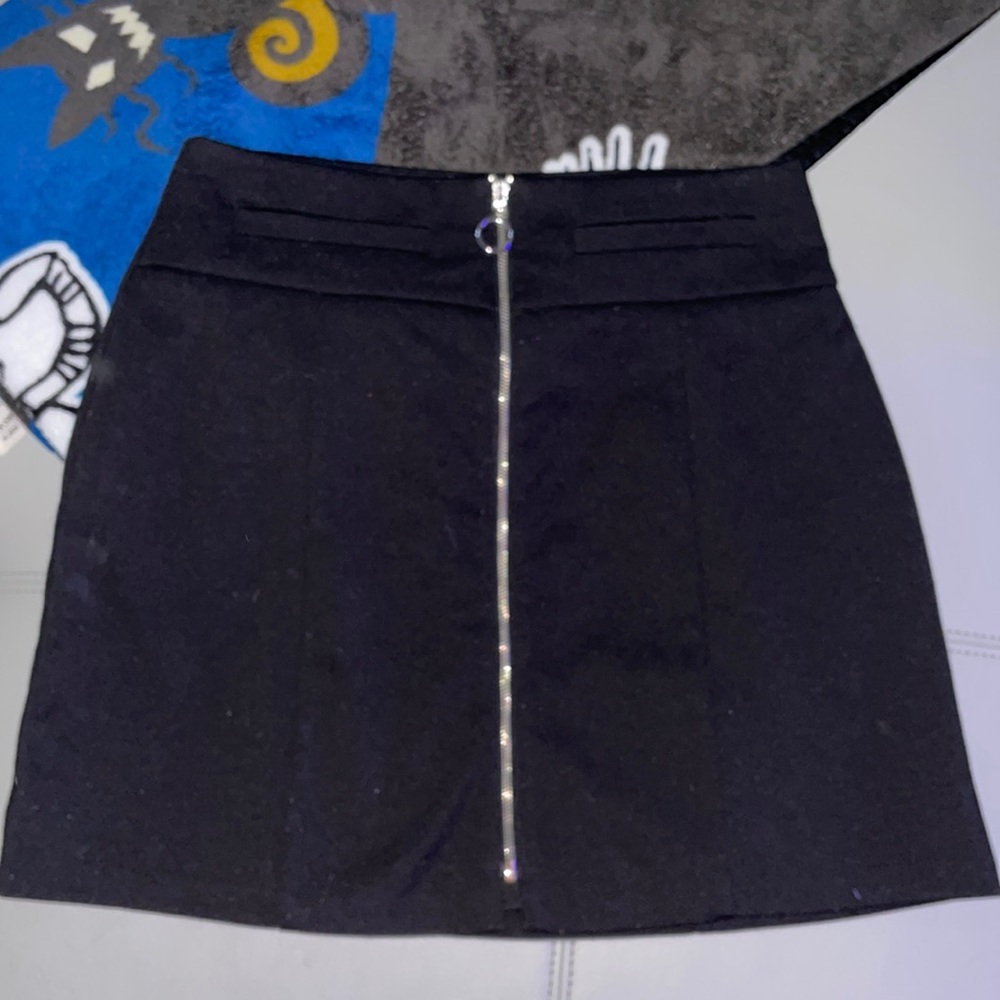 Candies mini skirt sz xs✨